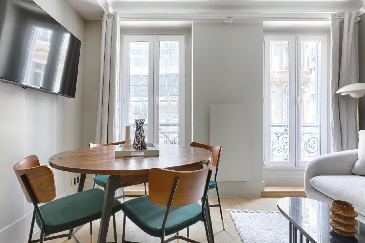 Unique Luxury Parisian Flat 2Br/6P -Champs Elysees Buitenkant foto