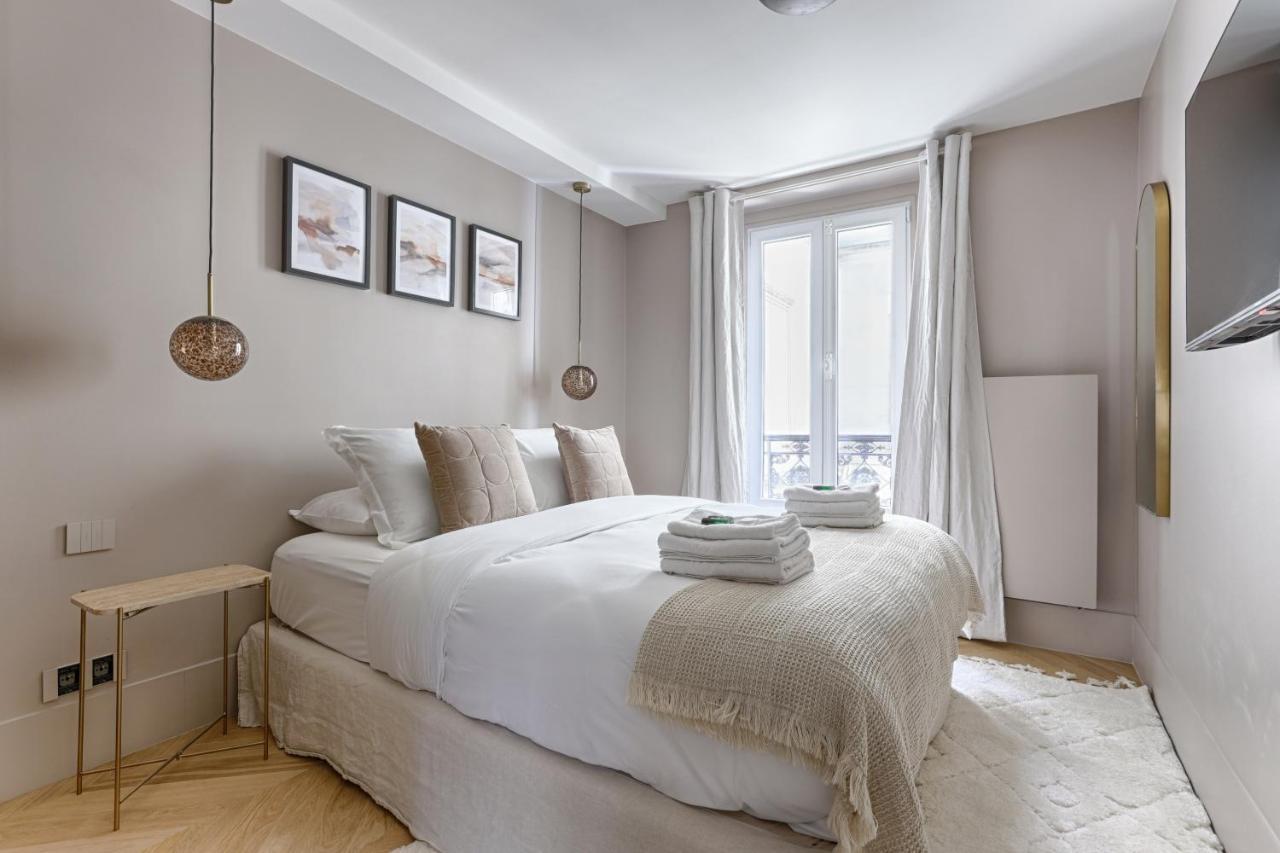 Unique Luxury Parisian Flat 2Br/6P -Champs Elysees Buitenkant foto